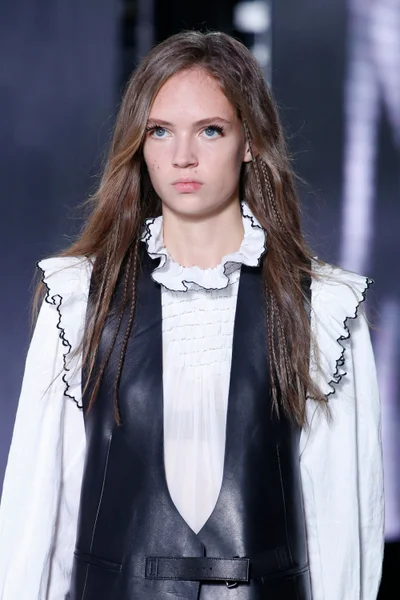 Look 55